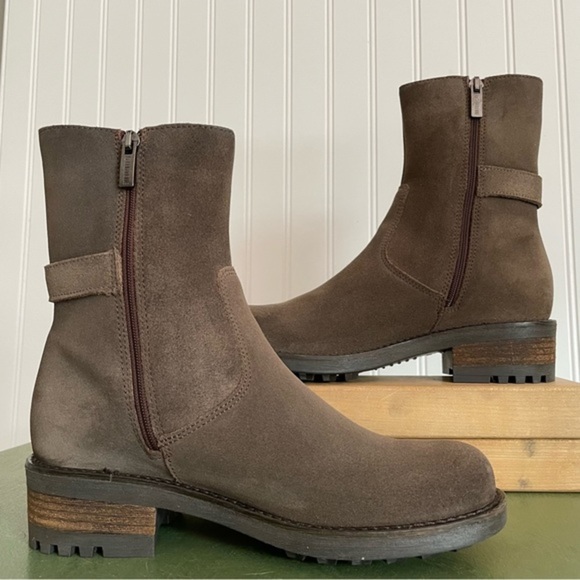 NWT LaCanadienne CAMILLA W'proof Lug Sole Boots in Stone Oiled Suede *Canada* - Picture 3 of 13